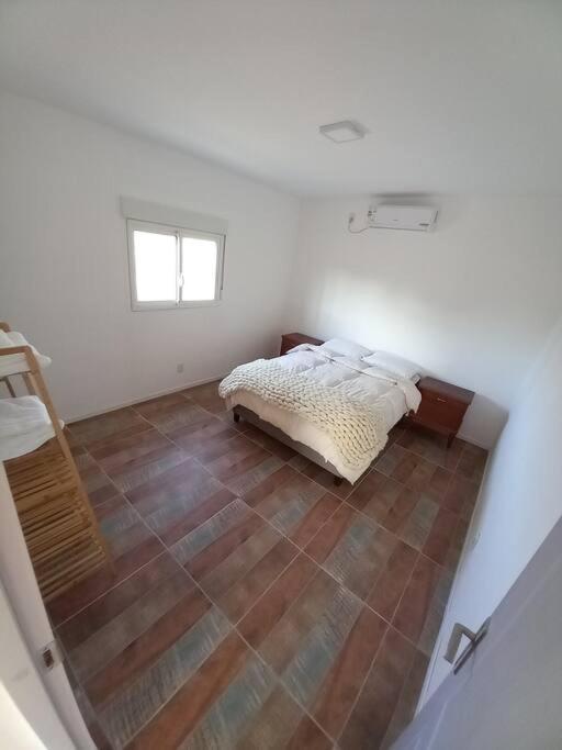Comoda Casa Con Jardin En 科洛尼亚-德尔萨克拉门托 外观 照片